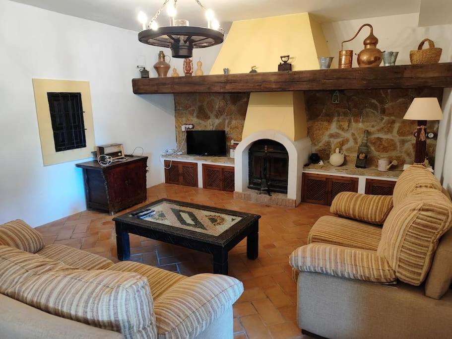 Villa El Membrillar Priego De Cordoba Ngoại thất bức ảnh